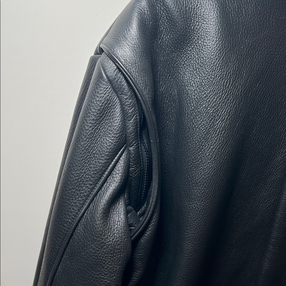 Classic Black Leather Jacket for Men - Picture 11 of 16
